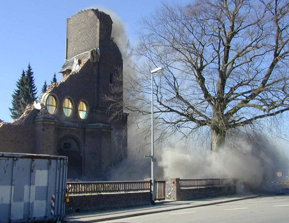 Garzweiler 2, Alt-Otzenrath: Abriss der Kirche