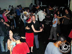 Salsa in Dortmund: Synchron